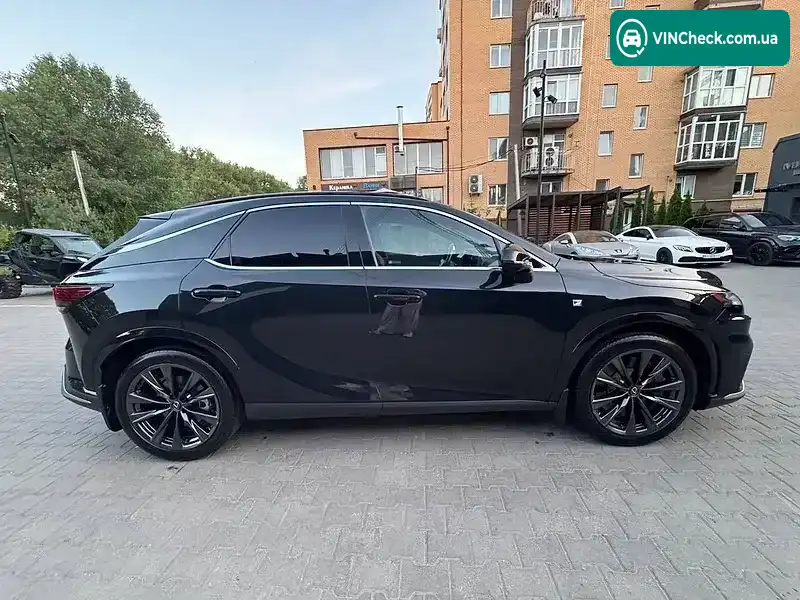 Lexus RX 2024, фото з оголошення 2 з 20, VIN JTJCHBJA502012266