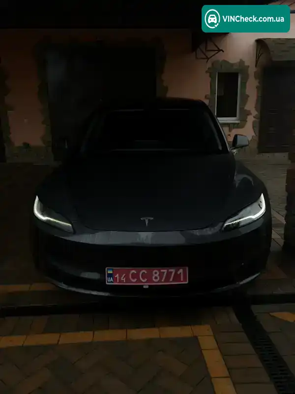 Tesla Model 3 2024, фото з оголошення 2 з 15, VIN 5YJ3E1EA5RF718857