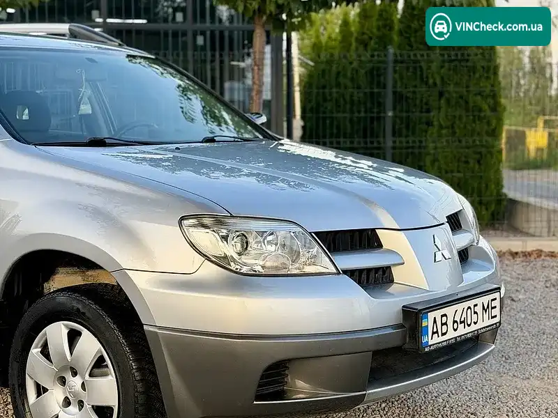 Mitsubishi Outlander 2006, фото з оголошення 2 з 20, VIN JMBXNCU2W6U008881