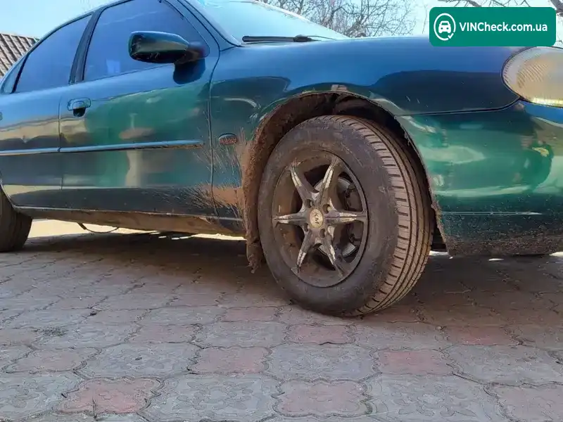 Ford Mondeo 2000, фото з оголошення 2 з 21, VIN WF0FXXGBBFYR17298