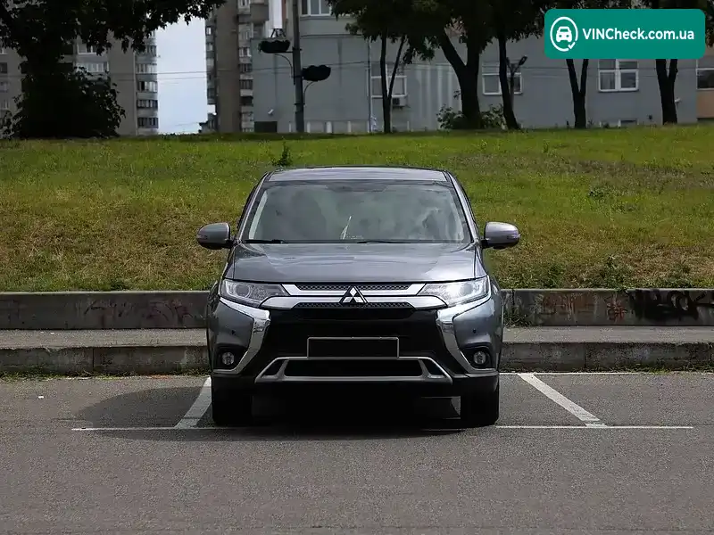 Mitsubishi Outlander 2021, фото з оголошення 2 з 20, VIN JMBXTGF2WLJ000320