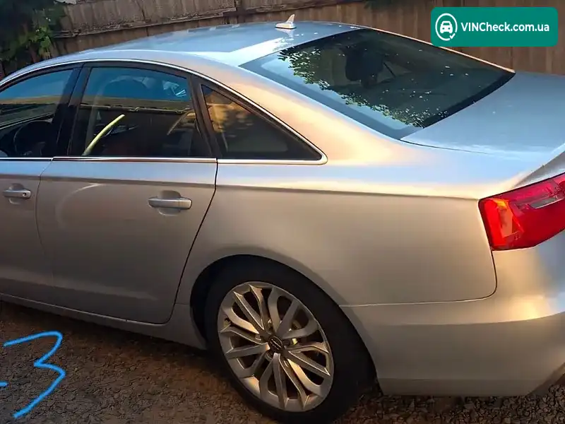 Audi A6 2012, фото з оголошення 2 з 17, VIN WAUDFAFC7DN051282