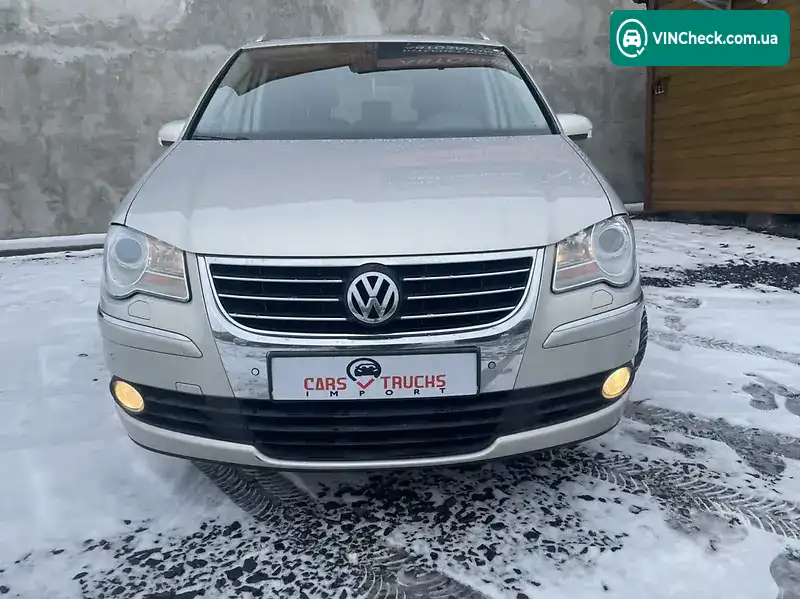 Volkswagen Touran 2008, фото з оголошення 2 з 20, VIN WVGZZZ1TZ9W031523