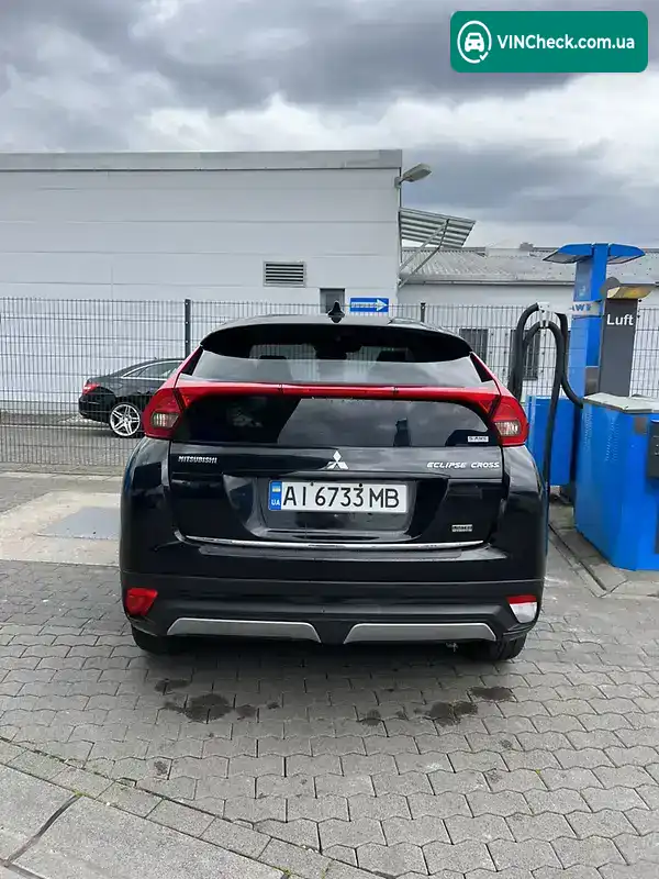 Mitsubishi Eclipse Cross 2018, фото з оголошення 2 з 17, VIN JA4AT4AAXJZ062166