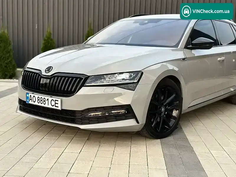 Skoda Superb 2020, фото з оголошення 2 з 20, VIN TMBJH7NP9M7007456