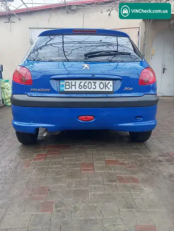Peugeot 206 2005, фото з оголошення 2 з 21, VIN VF32CHFXF44707425