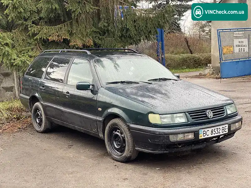 Volkswagen Passat 1996, фото з оголошення 1 з 14, VIN WVWZZZ3AZTE246403