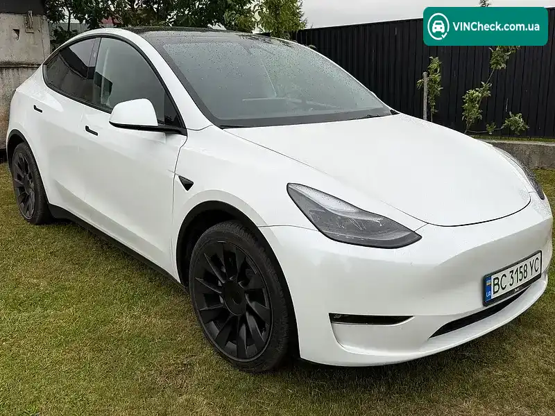 Tesla Model Y 2023, фото з оголошення 2 з 21, VIN 7SAYGAEEXPF894323