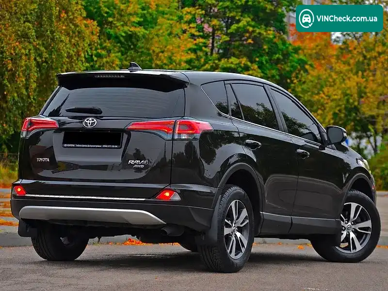 Toyota RAV4 2016, фото з оголошення 2 з 12, VIN JTMRBREV60D083307