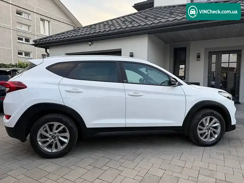 Hyundai Tucson 2018, фото з оголошення 2 з 20, VIN TMAJ3815AJJ622857