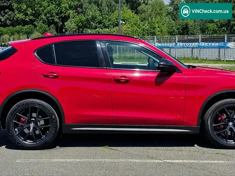 Alfa Romeo Stelvio 2020, фото з оголошення 2 з 20, VIN ZASPAJAN9L7C90852