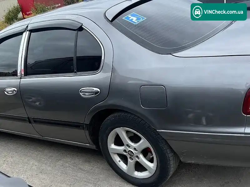 Nissan Maxima 1996, фото з оголошення 2 з 6, VIN JN1CCUA32U0010709