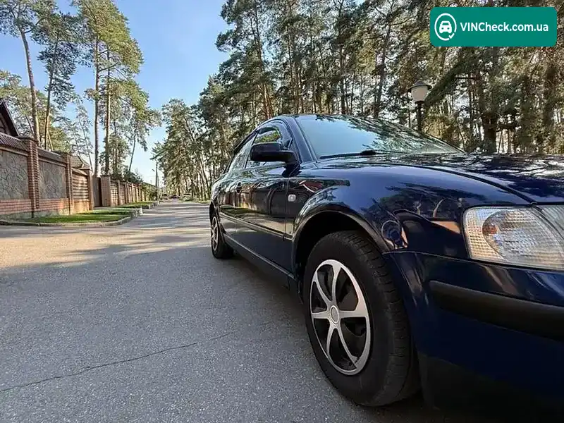 Volkswagen Passat 2000, фото з оголошення 2 з 9, VIN WVWZZZ3BZYP224678