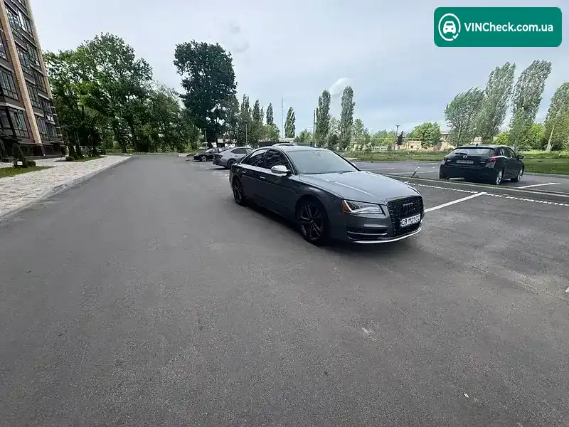 Audi S8 2012, фото з оголошення 2 з 21, VIN WAUD2AFD2DN007422