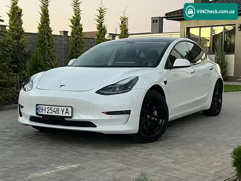 Tesla Model 3 2021, фото з оголошення 1 з 20, VIN 5YJ3E1EA1MF093950