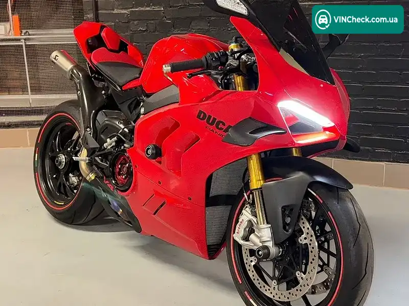 Ducati Panigale 2024, фото з оголошення 2 з 8, VIN ZDM3D00AARB009964