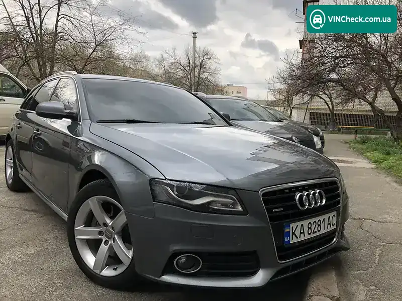 Audi A4 2011, фото з оголошення, VIN WAUZZZ8K5CA081158