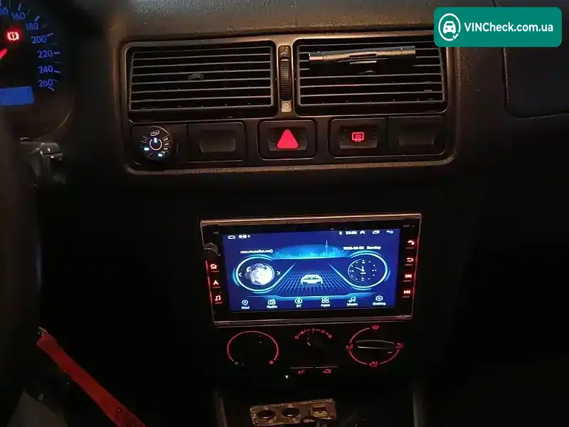 Volkswagen Golf 2001, фото з оголошення 2 з 13, VIN WVWZZZ1JZ2W061147