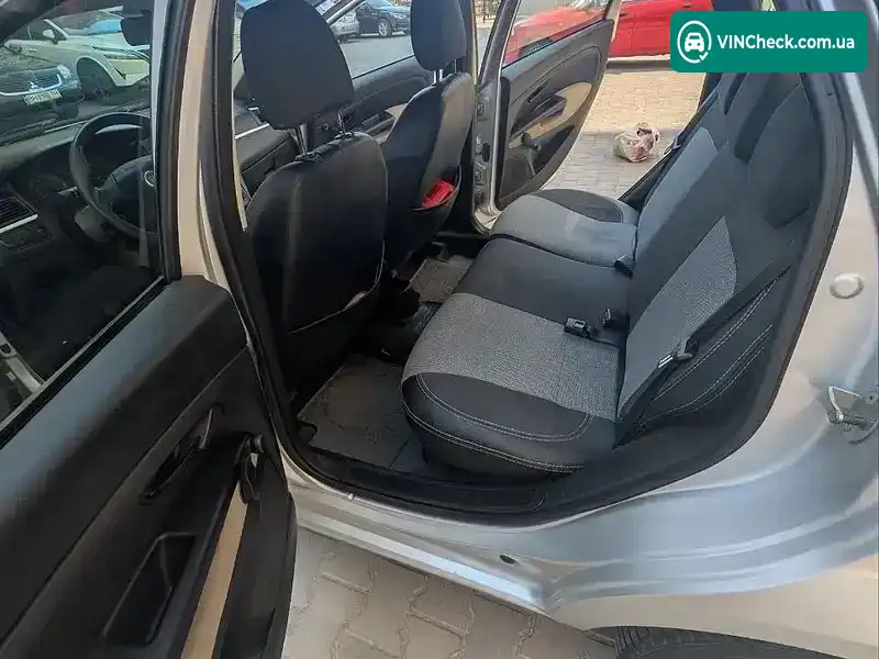 Fiat Linea 2007, фото з оголошення 2 з 20, VIN ZFA32300003058003
