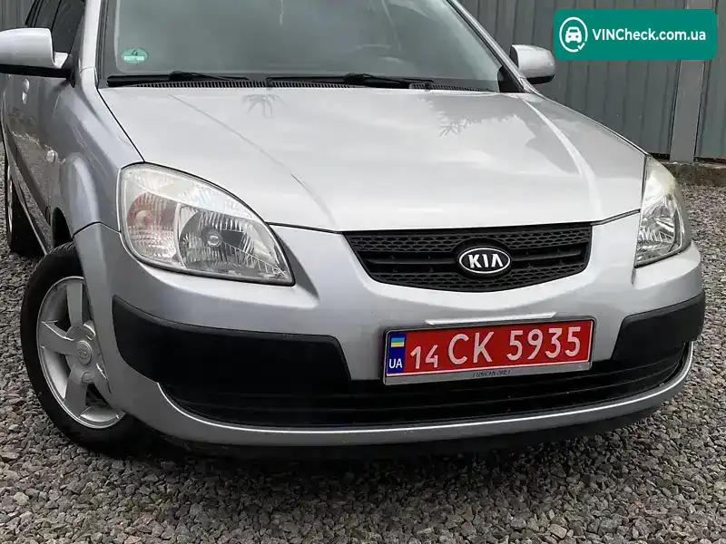 Kia Rio 2006, фото з оголошення 2 з 20, VIN KNEDE243366153441