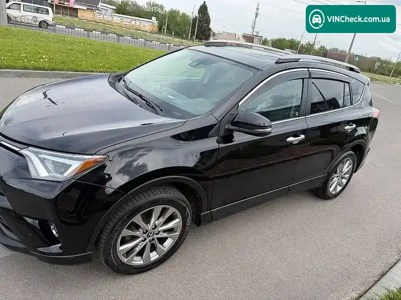 Toyota RAV4 2016, фото з оголошення 1 з 9, VIN 2T3DFREV2HW548422