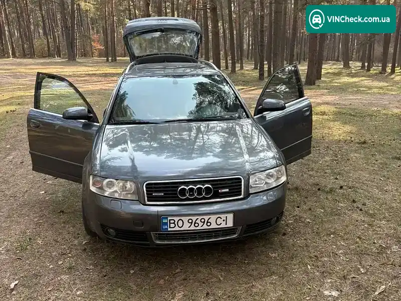 Audi A4 2003, фото з оголошення 1 з 13, VIN WAUZZZ8E23A356608
