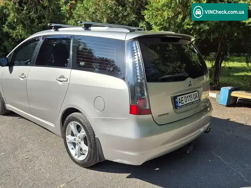 Mitsubishi Grandis 2008, фото з оголошення 2 з 20, VIN JMBLRNA4W8Z001967