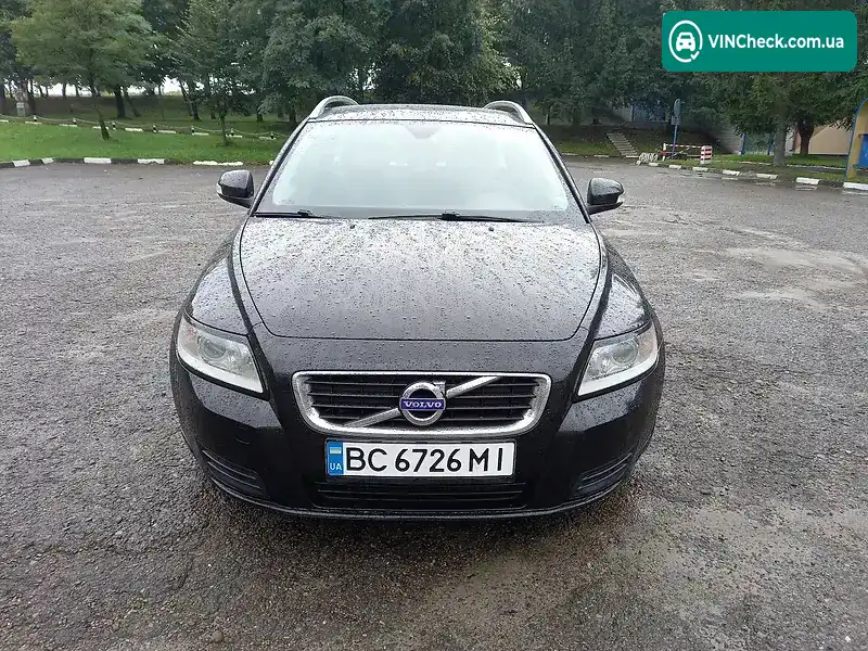 Volvo V50 2011, фото з оголошення 2 з 20, VIN YV1MW84F1C2670707