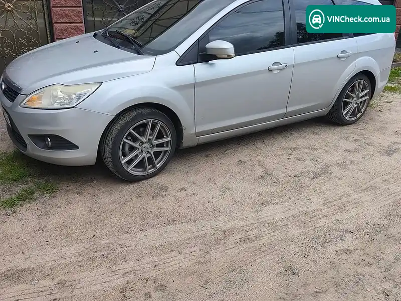 Ford Focus 2010, фото з оголошення 2 з 8, VIN WF0SXXGCDSAT33339