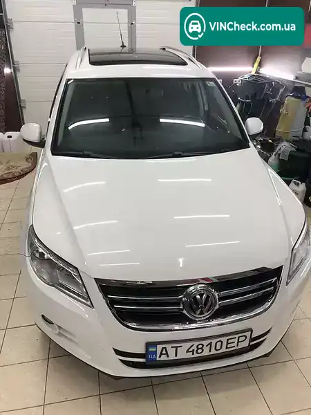 Volkswagen Tiguan 2011, фото з оголошення 1 з 15, VIN WVGAV7AX4BW557340