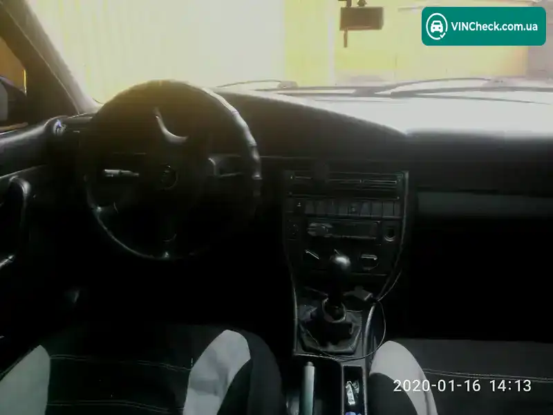 Audi 100 1991, фото з оголошення 2 з 18, VIN WAUZZZ4AZNN027468