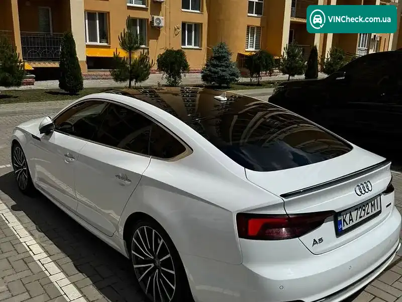 Audi A5 2018, фото з оголошення 2 з 14, VIN WAUBNCF53KA008747
