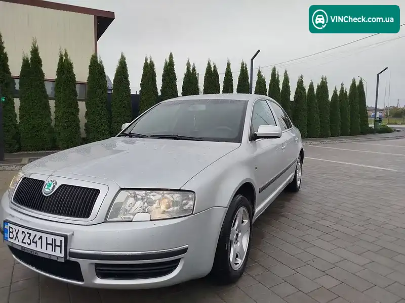 Skoda Superb 2003, фото з оголошення 1 з 14, VIN TMBBU63U139042286