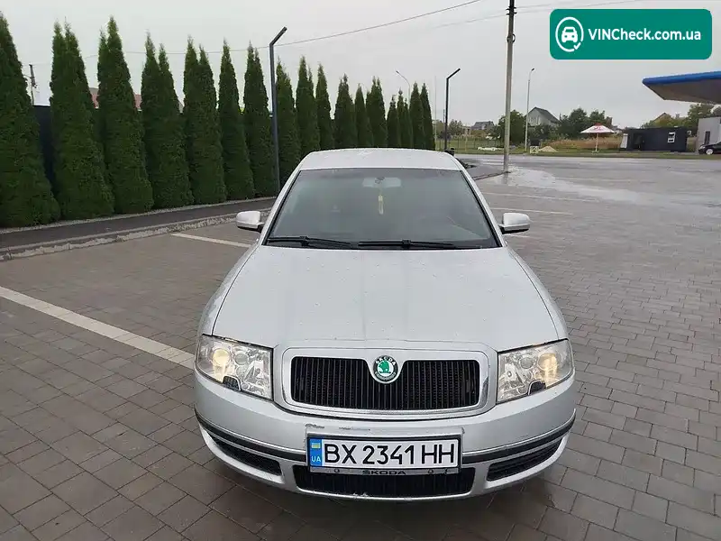 Skoda Superb 2003, фото з оголошення 2 з 14, VIN TMBBU63U139042286
