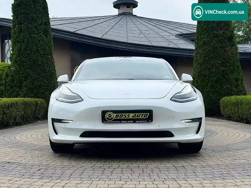 Tesla Model 3 2020, фото з оголошення 2 з 18, VIN 5YJ3E1EB8LF637660