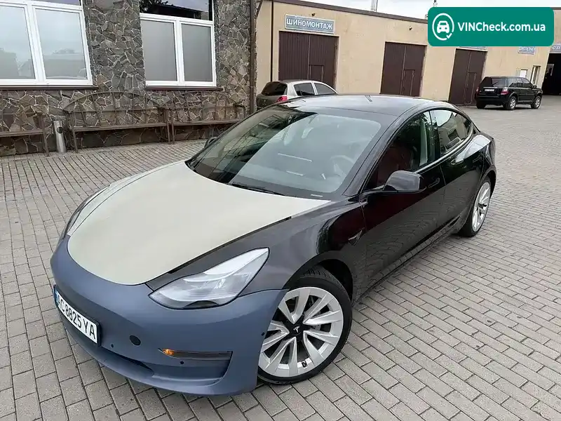 Tesla Model 3 2021, фото з оголошення 2 з 21, VIN 5YJ3E1EB3MF092467