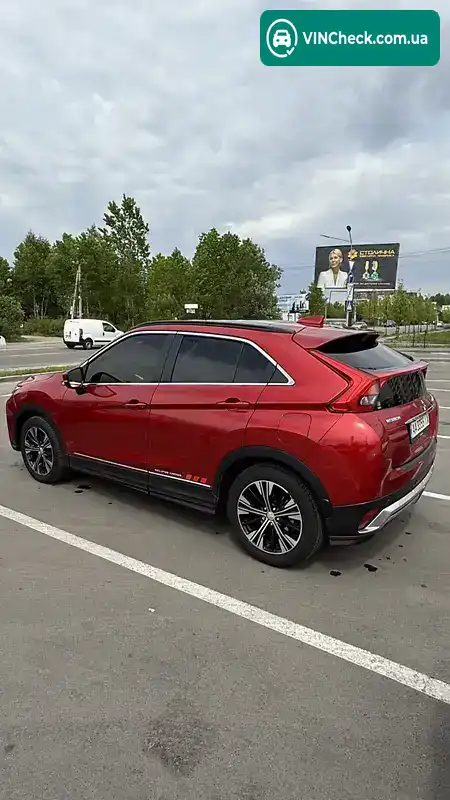 Mitsubishi Eclipse Cross 2018, фото з оголошення 2 з 18, VIN JMBXTGK1WJZ007872