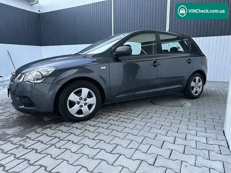 Kia Ceed 2010, фото з оголошення 2 з 20, VIN U5YHB511AAL209150