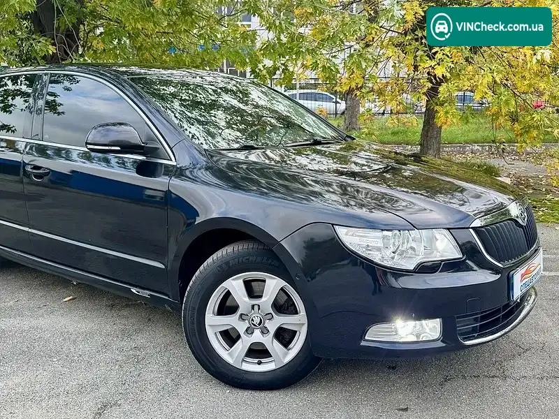 Skoda Superb 2008, фото з оголошення 2 з 20, VIN TMBAE73T099013957