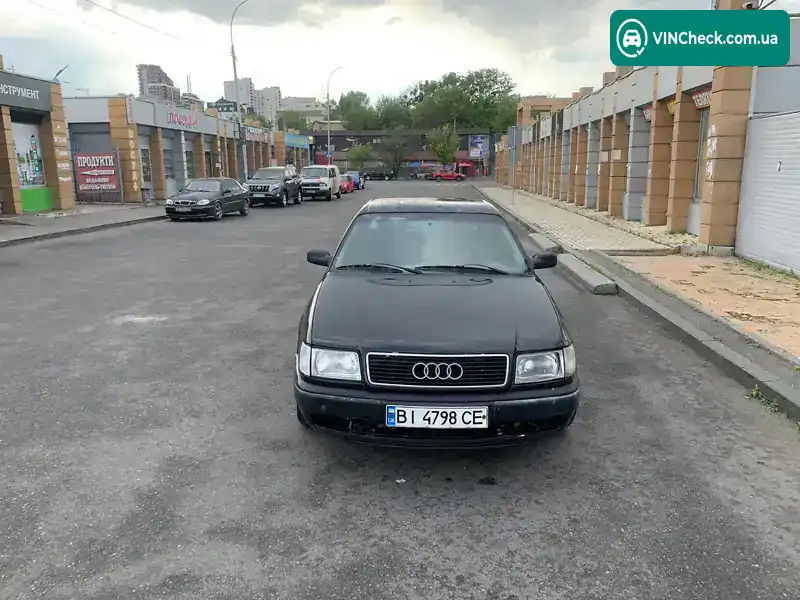 Audi 100 1992, фото з оголошення 2 з 10, VIN WAUZZZ4AZNN126288