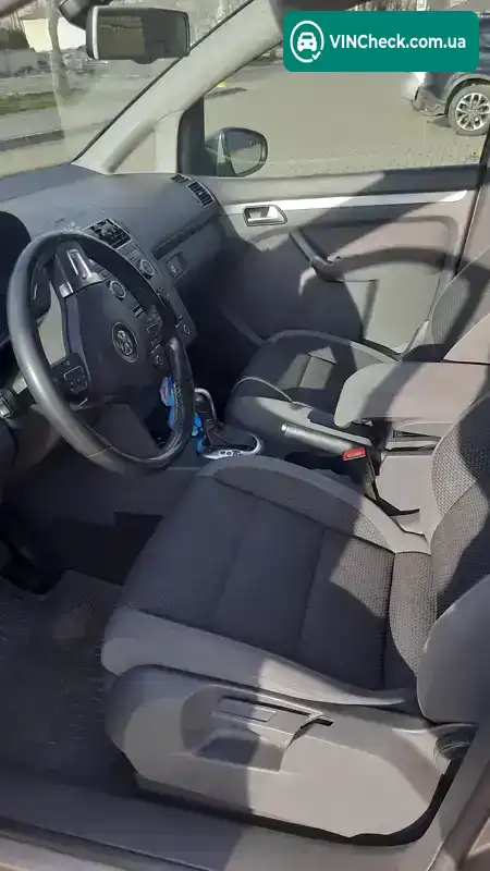 Volkswagen Touran 2013, фото з оголошення 1 з 20, VIN WVGZZZ1TZDW106257