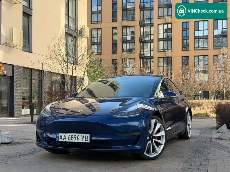Tesla Model 3 2018, фото з оголошення 2 з 21, VIN 5YJ3E1EB4JF080825