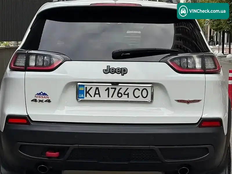 Jeep Cherokee 2018, фото з оголошення 2 з 11, VIN 1C4PJMBX4KD153747