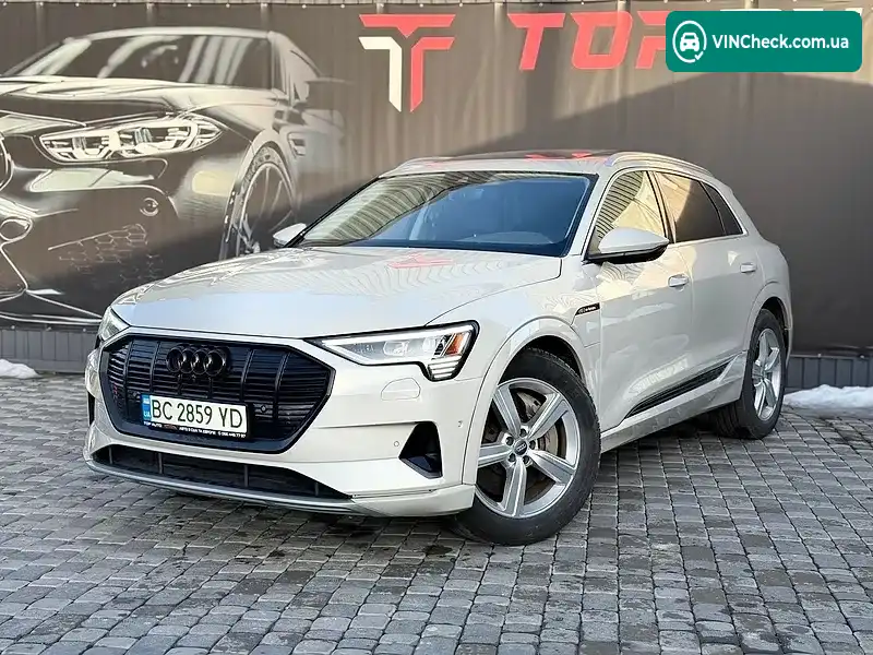 Audi e-tron 2019, фото з оголошення 2 з 20, VIN WA1LAAGE2KB024948