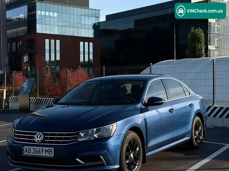 Volkswagen Passat 2017, фото з оголошення 1 з 13, VIN 1VWAT7A39HC065062
