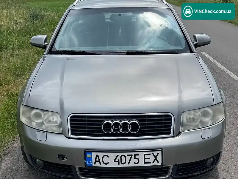 Audi A4 2002, фото з оголошення 2 з 17, VIN WAUZZZ8E82A259671