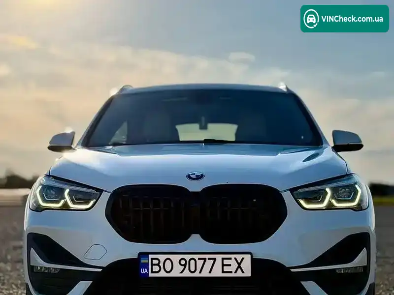 BMW X1 2016, фото з оголошення 1 з 18, VIN WBXHT3C34G5E55146