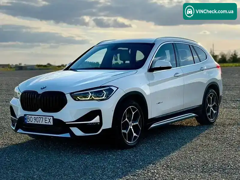 BMW X1 2016, фото з оголошення 2 з 18, VIN WBXHT3C34G5E55146
