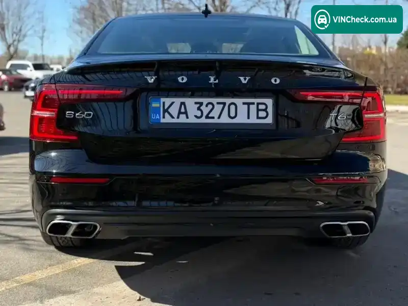 Volvo S60 2020, фото з оголошення 2 з 13, VIN 7JRA22TK3LG064151