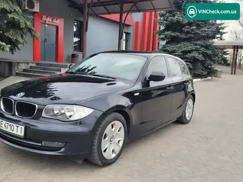 BMW 1 Series 2009, фото з оголошення 2 з 21, VIN WBAUH31070E406383